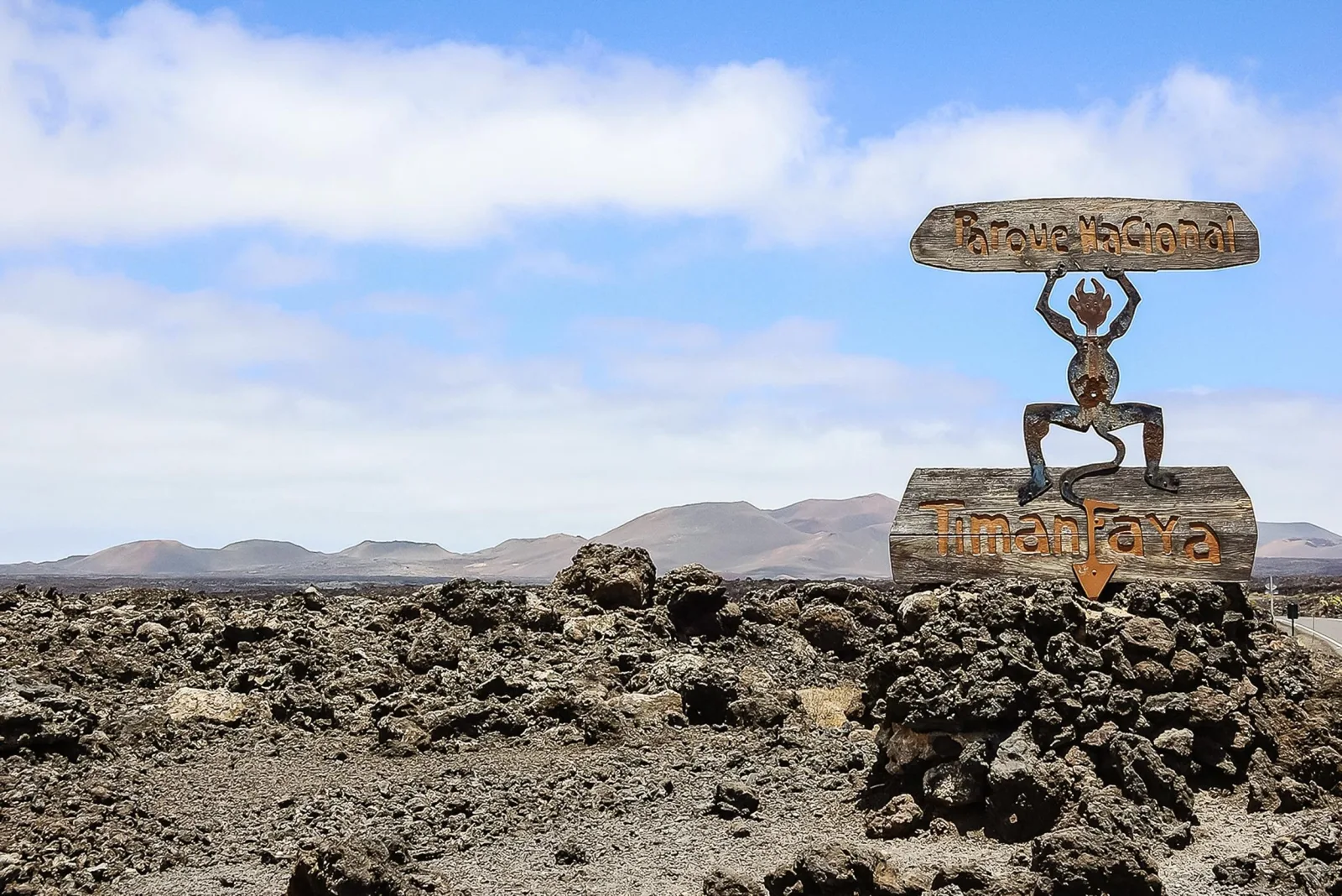 Lanzarote: Timanfaya Park, Jameos Agua, & Cueva Verdes Tour